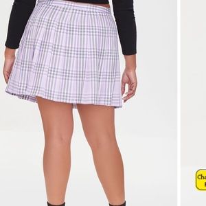 Plus Size Pleated Plaid Mini Skirt